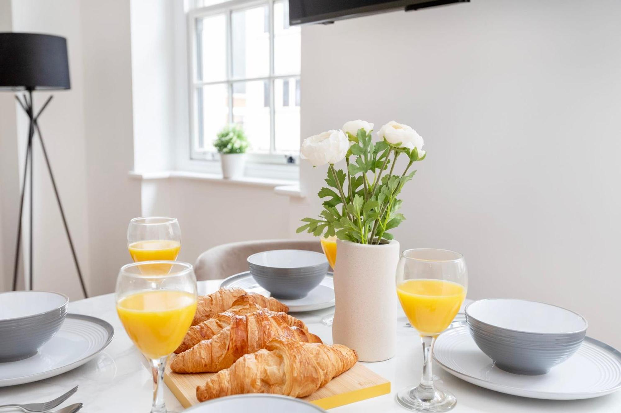 Fitzrovia With Balcony - Cityapartmentstay London Exterior foto