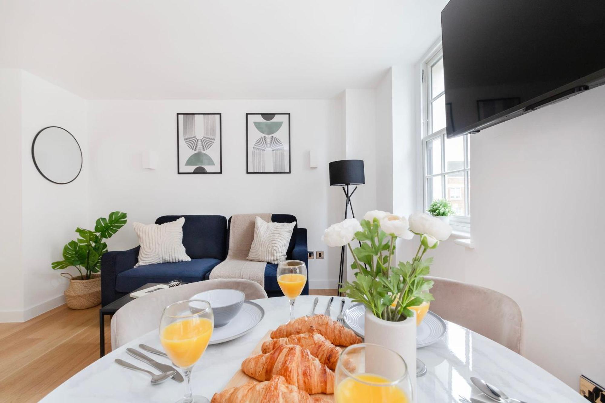 Fitzrovia With Balcony - Cityapartmentstay London Exterior foto